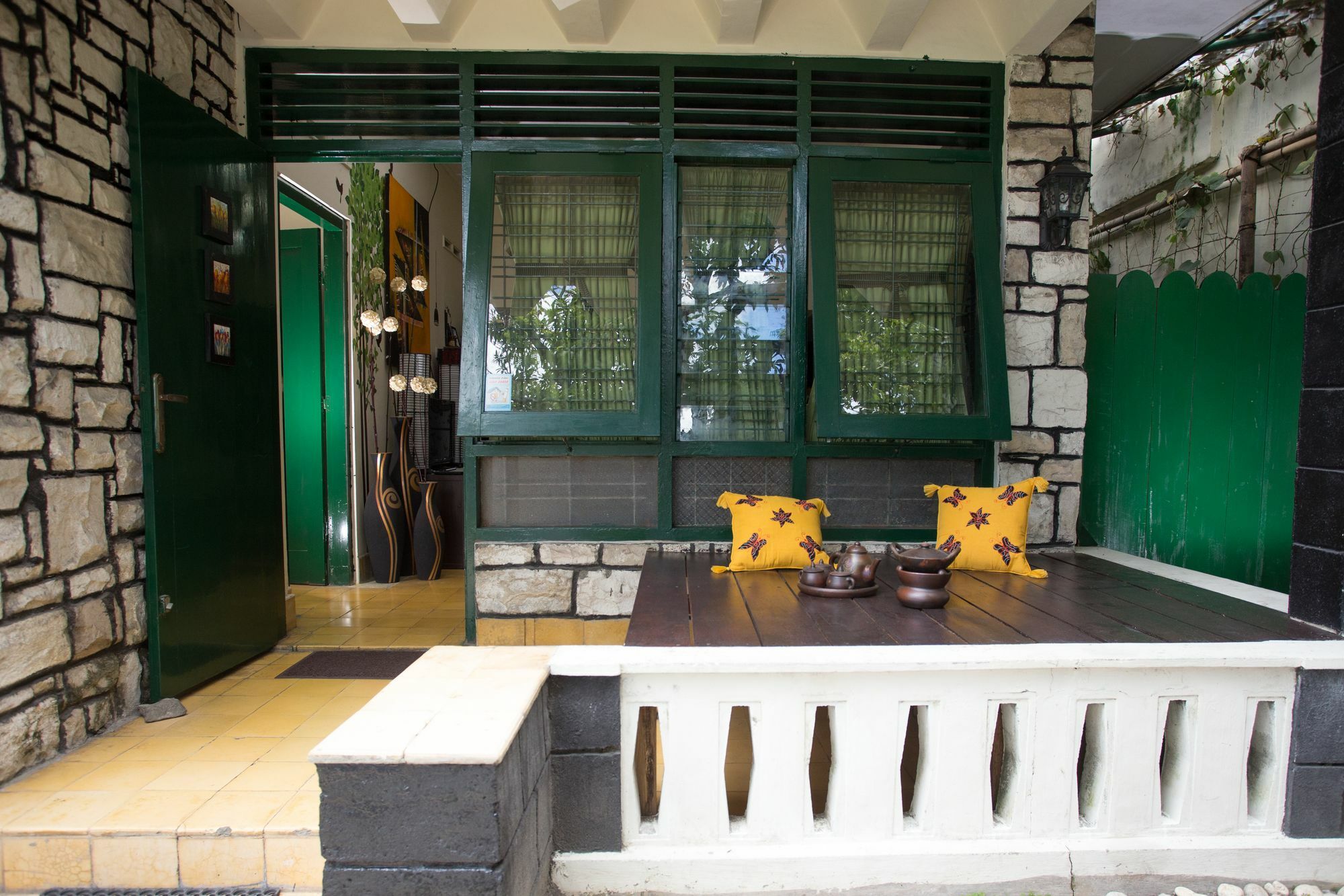 Wisma tamu Mango Tree Dipudjo Yogyakarta